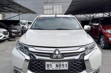 Selling White Mitsubishi Montero sport 2019 in Quezon City