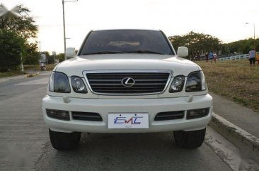 Sell Pearl White 2001 Lexus IS in Quezon City
