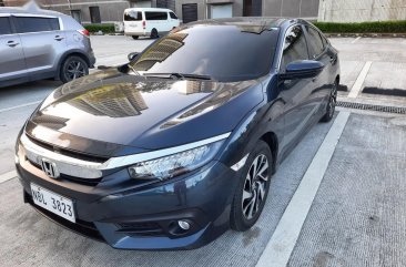 Grey Honda Civic 2017 for sale in Manila