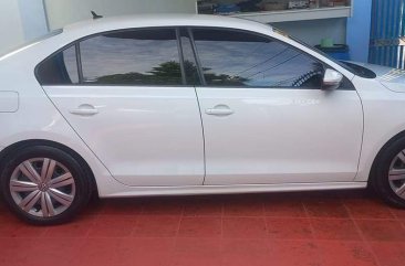 Selling White Volkswagen Jetta 2016 in Pasig