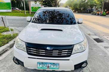 Pearl White Subaru Forester 2010 for sale in Quezon City