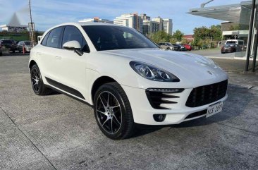 White Porsche Macan 2019 for sale in Pasig