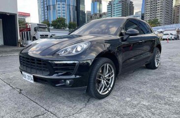 Sell Black 2016 Porsche Macan in Pasig