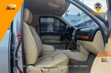 Grey Ford Everest 2010 for sale in Automatic