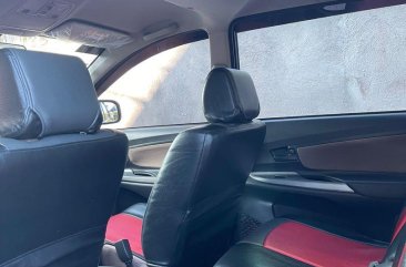 Black Toyota Avanza 2016 for sale in Automatic