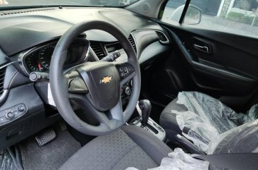 Selling Silver Chevrolet Trax 2019 in Quezon City