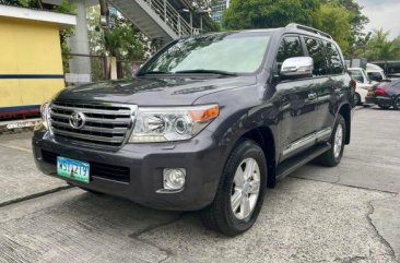 Grey Toyota Land Cruiser 2013 for sale in Pasig