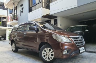 Brown Toyota Innova 2015 for sale in Automatic