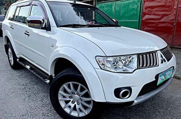 Pearl White Mitsubishi Montero sport 2012 for sale in Manual