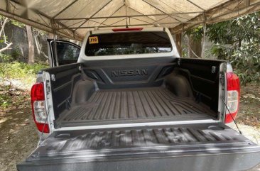 Silver Nissan Navara 2018 for sale in Automatic