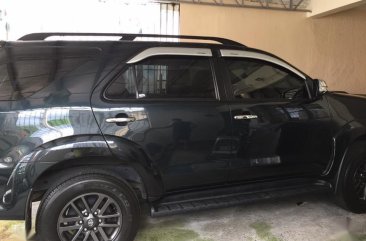 Black Toyota Fortuner 2015 for sale in Automatic