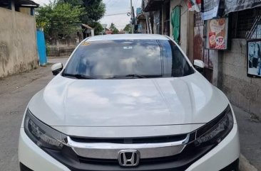 Selling Pearl White Honda Civic 2017 in Santa Rosa