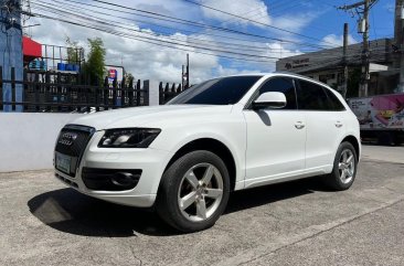 Selling White Audi Q5 2010 in Mandaue