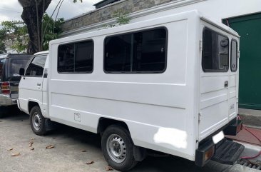 Sell White 2015 Mitsubishi L300 in Manila