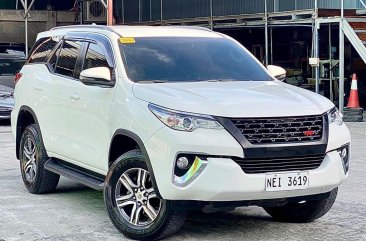 Selling White Toyota Fortuner 2019 in Parañaque