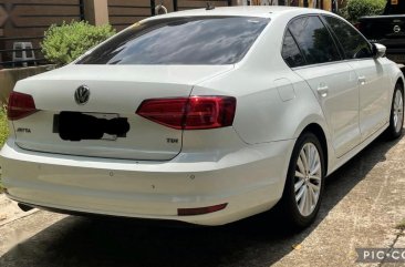 Selling White Volkswagen Jetta 2016 in Marikina