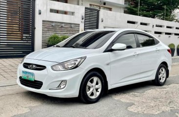 White Hyundai Accent 2012 for sale in Pasig