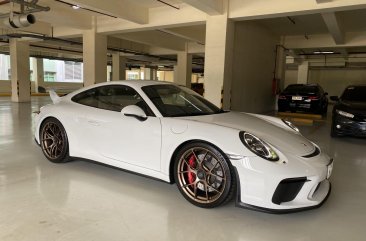 Selling White Porsche GT3 2018 in Pasig