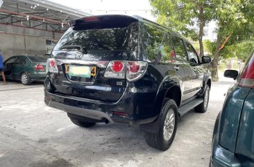 Selling Black Toyota Fortuner 2012 in San Juan