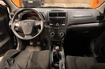 Selling Silver Toyota Avanza 2019 in Marikina