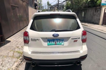 Selling Pearl White Subaru Forester 2013 in Pasig