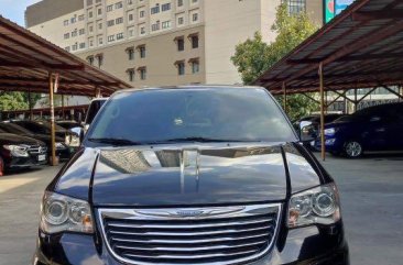 Black Chrysler Town And Country 2012 for sale in Pasig 