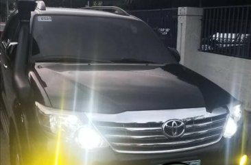 Selling Black Toyota Fortuner 2012 in Marikina