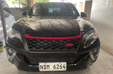 Selling Black Toyota Fortuner 2019 in Quezon 