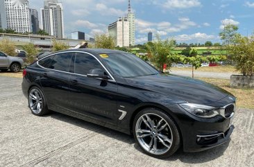 Selling Black BMW 320D 2019 in Pasig