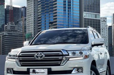 Selling Pearl White Toyota Land Cruiser 2016 in Pasig