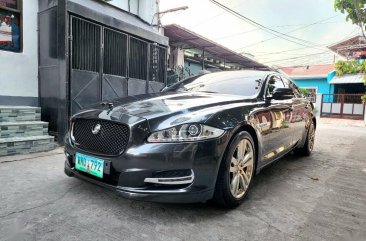 Grey Jaguar XJL 2013 for sale in Bacoor