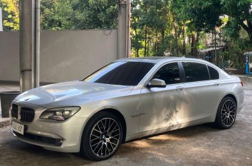 Pearl White BMW 730Li 2014 for sale in San Mateo