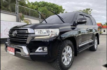 Selling Black Toyota Land Cruiser 2019 in Quezon