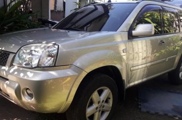 Selling Silver Nissan X-Trail 2010 in Marikina