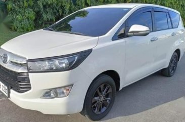 Pearl White Toyota Innova 2017 for sale 