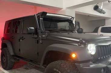 Grey Jeep Wrangler 2016 for sale in Mandaluyong