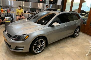 Selling Silver Volkswagen Golf 2018 in San Juan