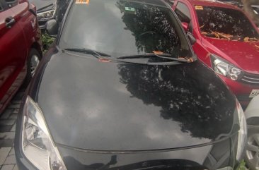 Selling Black Suzuki Dzire 2019 in Imus