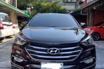 Selling Black Hyundai Santa Fe 2018 in Pasay