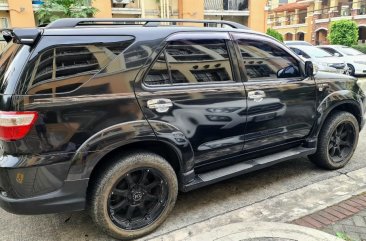 Selling Black Toyota Fortuner 2010 in Pasig