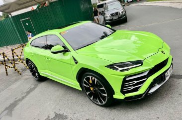 Green Lamborghini Urus 2021 for sale in Makati