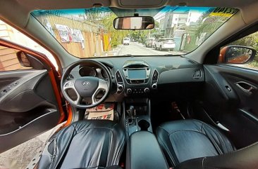 Orange Hyundai Tucson 2014 for sale in Automatic