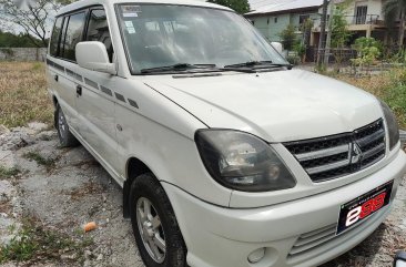 Selling White Mitsubishi Adventure 2015 in Quezon 