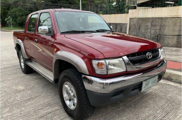 Selling Red Toyota Hilux 2001 in Quezon