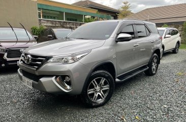Selling Silver Toyota Fortuner 2020 in Quezon 