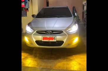 White Hyundai Accent 2014 for sale in Pasig