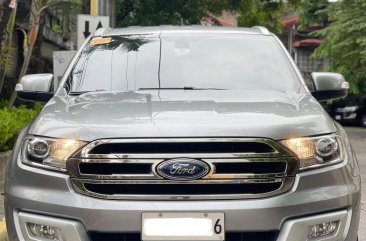 Sell Silver 2018 Ford Everest in Valenzuela