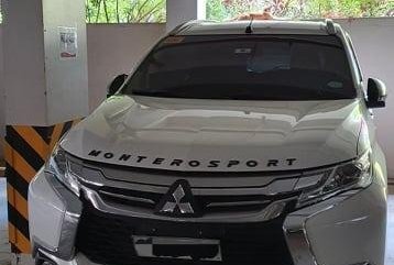 Pearl White Mitsubishi Montero Sport 2018 for sale in Caloocan