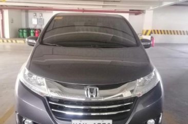 Selling Silver Honda Odyssey 2016 in Makati
