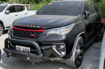 Selling Black Toyota Fortuner 2019 in Quezon 